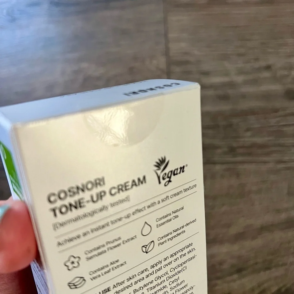 Cosnori W. Dress Tone-Up Cream Duo 50 ml x2 Vegan Niacinamide Brightening unused
